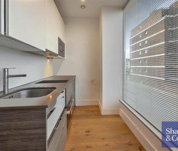 Studio to rent - Photo 4