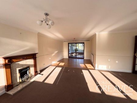 3 bedroom detached bungalow to rent - Photo 5