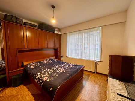 Ruim appartement met garage in Jette - Photo 4