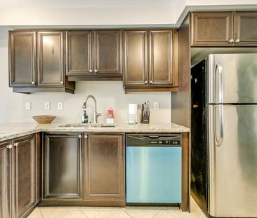 For Lease - 3002 Preserve Drive Unit# 18, Oakville, Ontario - Photo 2