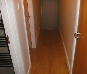 Apt 1, 53 University Street - Photo 2