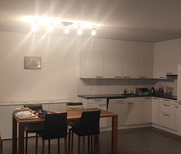 Topmoderne 2.5-Zimmerwohnung im Erdgeschoss mit Garten-Terrasse - Photo 5