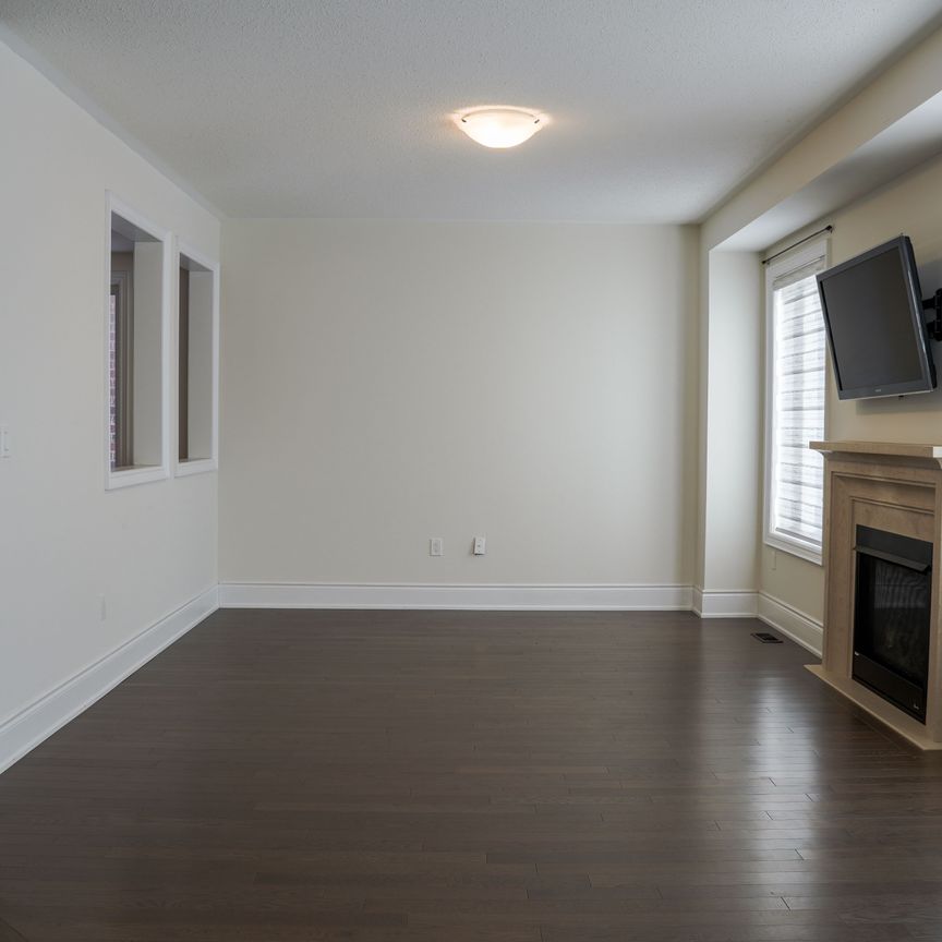 For Lease - 30 Alistair Crescent Unit# upper, Vaughan, Ontario - Photo 1