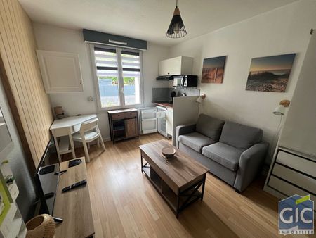 Location Appartement 1 pièce 15m² - Photo 2