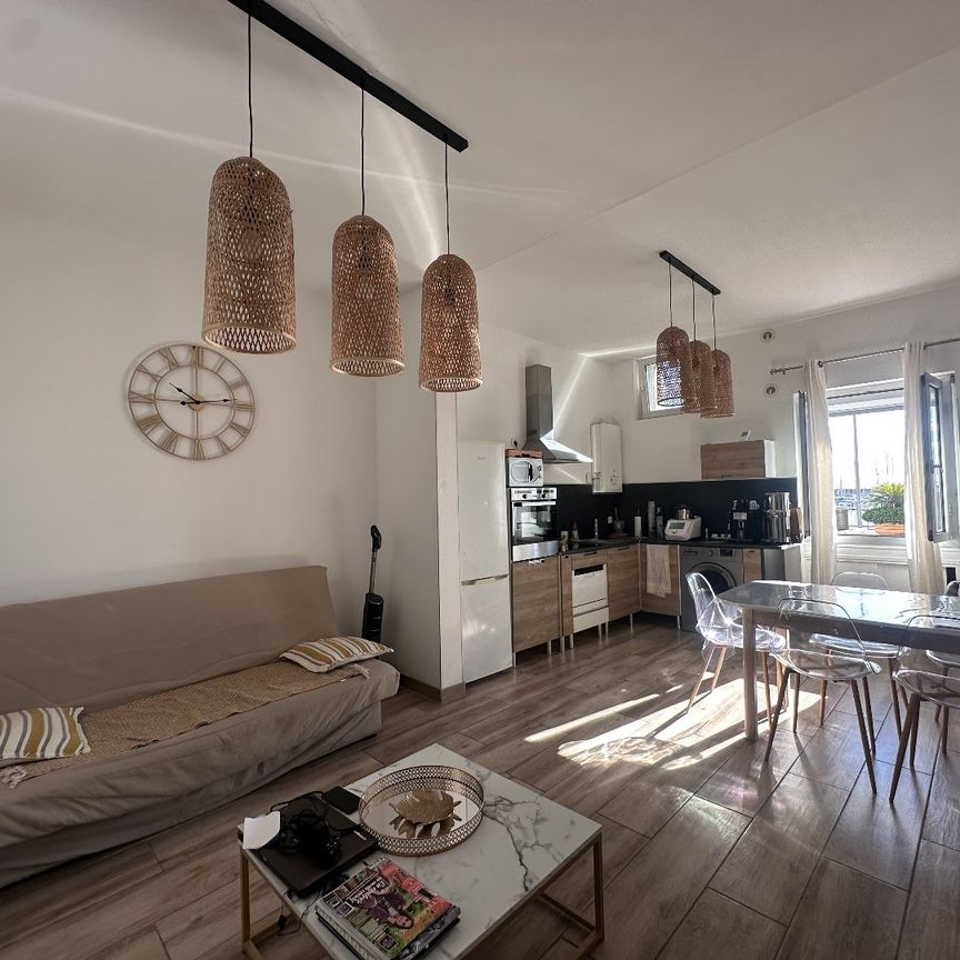 Location Appartement 3 pièces 57m² SETE 34200 - Photo 1