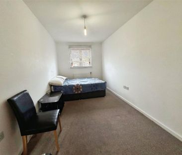 1 bedroom parking to rent - Photo 3