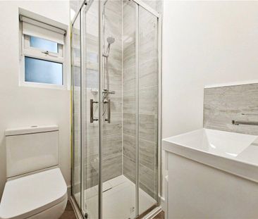 1 bedroom in a house share to rent - Photo 6