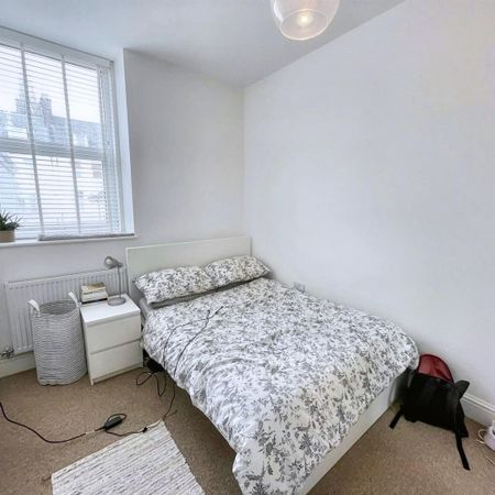 Addison Road, Flat 4 , Plymouth - Photo 3