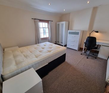 2 Bed Student Accommodation - Photo 1