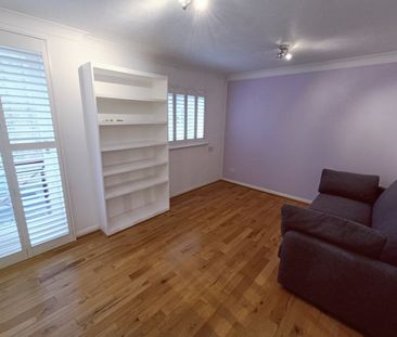 2 Bed Maisonette, Prospect Place, E1W - Photo 6