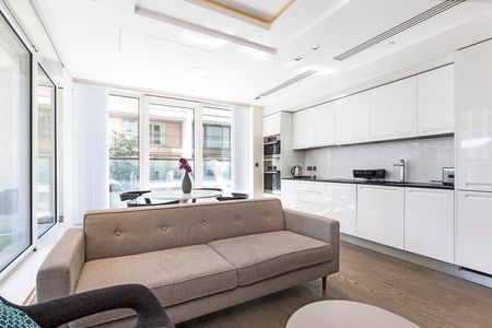 High Street Kensington, Charles House, Kensington, London - Photo 2