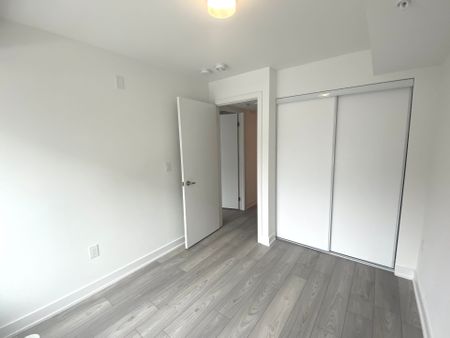 For Lease - 3483 Widdicombe Way Unit# 5, Mississauga, Ontario - Photo 4