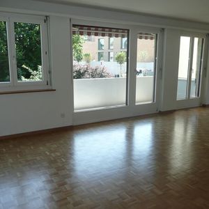 Sonnige Wohnung in Kilchberg - Photo 2