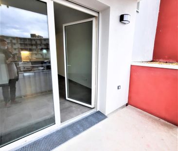 Location Appartement 2 pièces 44m² NIMES 30000 - Photo 6