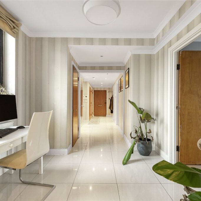 Anhalt Road, London, SW11 - Photo 1