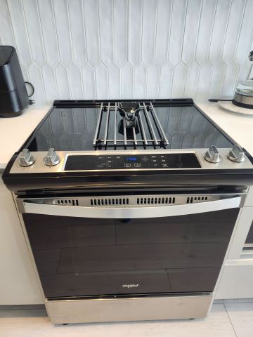 For Lease - 395 Dundas Street Unit# 114, Oakville, Ontario - Photo 3