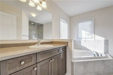For Lease - 82 Enford Crescent Unit# Upper, Brampton, Ontario - Photo 3
