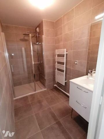 NOUVEAUTE TRENTE CINQ NOTAIRES- RARE A LA LOCATION: A LOUER A CESSON SEVIGNE- SECTEUR HAUTS GRI... - Photo 3