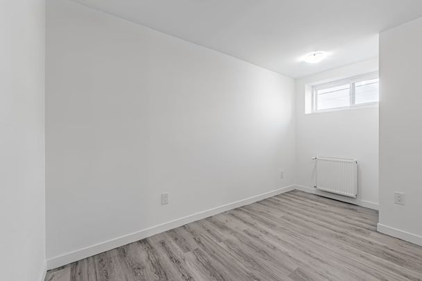 For Lease - 2507 Eglinton Avenue Unit# 307, Toronto, Ontario - Photo 1