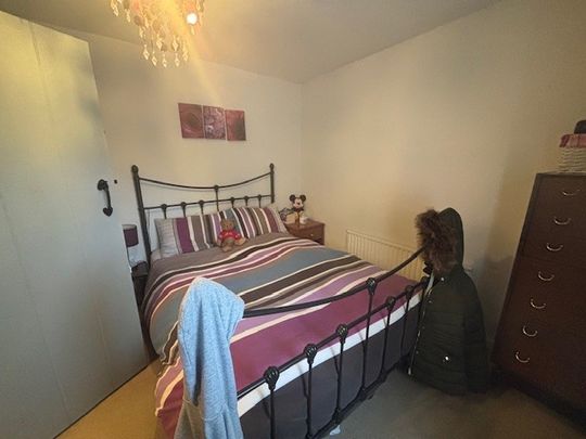 2 bedroom mid-terrace to rent Chalk Road South, Bury St. Edmunds, IP33 - Photo 1