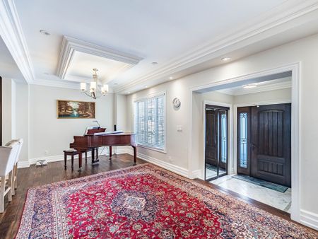 For Lease - 17 Lockheed Boulevard, Toronto, Ontario - Photo 2