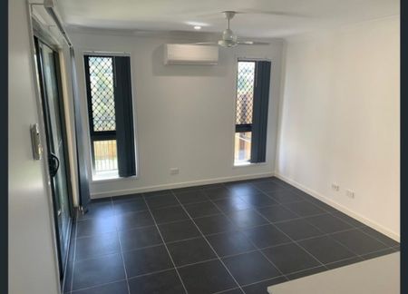 1/38 Mcinnes Crescent, Glenvale - Photo 5