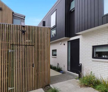 Taita Living - Photo 1