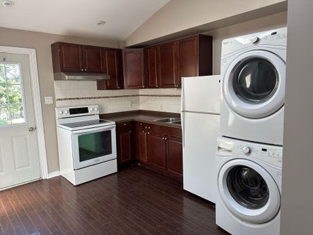 For Lease - 1119 King Street Unit# Unit B, Whitby, Ontario - Photo 3