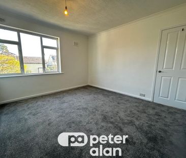 4 bedroom property to rent - Photo 3