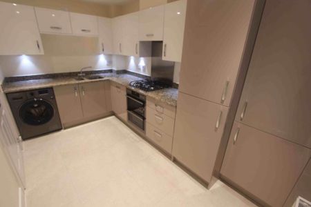 4 bedroom house to rent - Photo 4