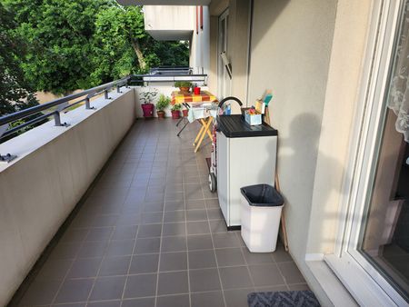 T2 - 46,8m2 - 216 AVENUE JEAN JAURES DECINES - Photo 2