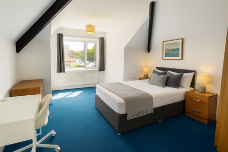 6 Bed Detached House, Pine Grove, BS7 - Photo 5