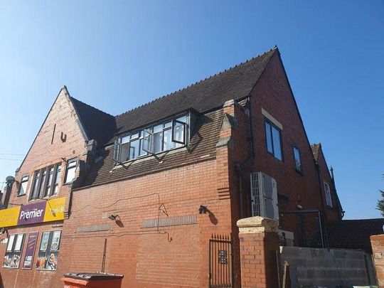 2 bedroom flat to rent - Photo 1