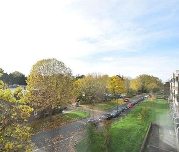 Brentford Dock, TW8 - Photo 2