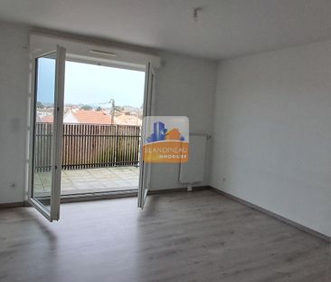 Location Appartement 2 pièces 38m² - Photo 2