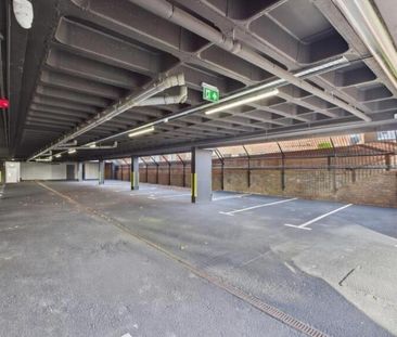 1 bedroom flat to rent - Photo 4