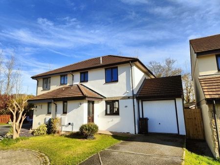 Penzance, Penzance, TR18 - Photo 2