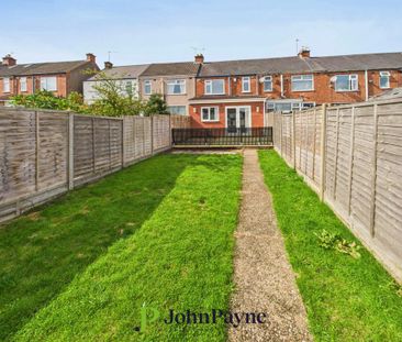 3 bedroom terraced house to rent - Photo 6