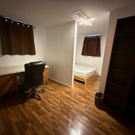 Room Rental Near U of S - Photo 3