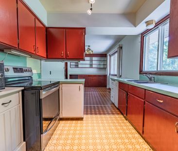 For Lease - 42 Hwy 8 Highway, Hamilton, Ontario - Photo 1