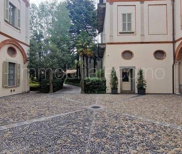 Bilocale piazza Roma, Centro Storico, Como - Photo 2