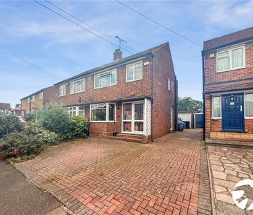 3 bedroom semi-detached house to rent - Photo 3