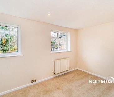 4 bedroom detached house to rent - Photo 5