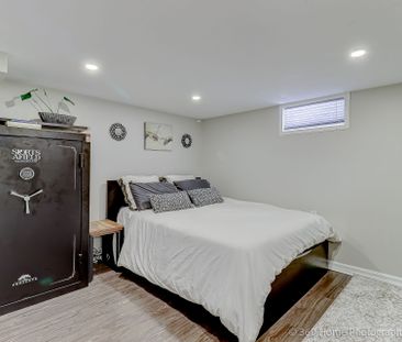 For Lease - 249 Blue Grass Boulevard, Richmond Hill, Ontario - Photo 1