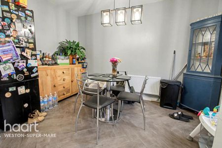 3 bedroom townhouse to rent - Photo 2