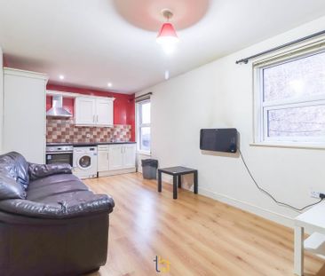 1 bedroom flat to rent - Photo 5