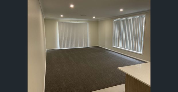 31 Peppercress Court, Tamworth, NSW 2340 - Photo 1