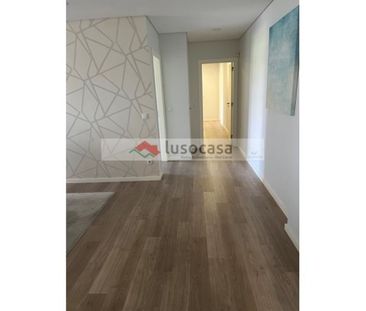 3 room luxury Apartment for rent in Amadora, Lisbon - Photo 4