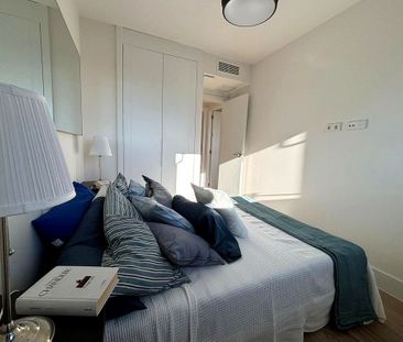 Luxury Apartment for rent in Madrid, Spain - Photo 1