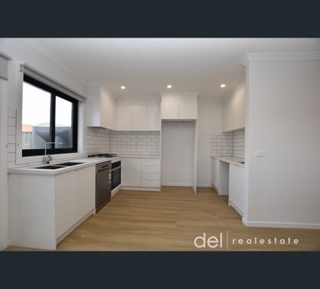 5/17 Menzies Avenue, Dandenong North, Vic 3175 - Photo 4